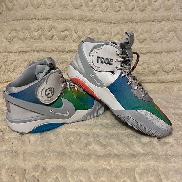 AUTHENTIC Nike Air Deldon Multicolor Basketball Shoes Size 9.5 BE TRUE - Picture 4 of 17